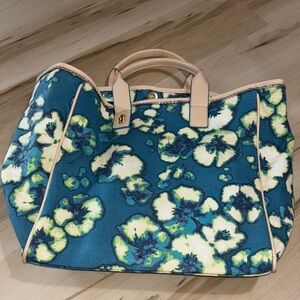 Floral Blue and Cream Tote Bag